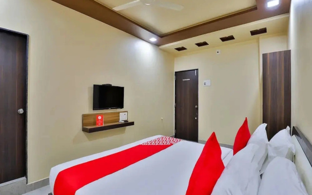 Daksh Hotel & Resort by OYO Rooms