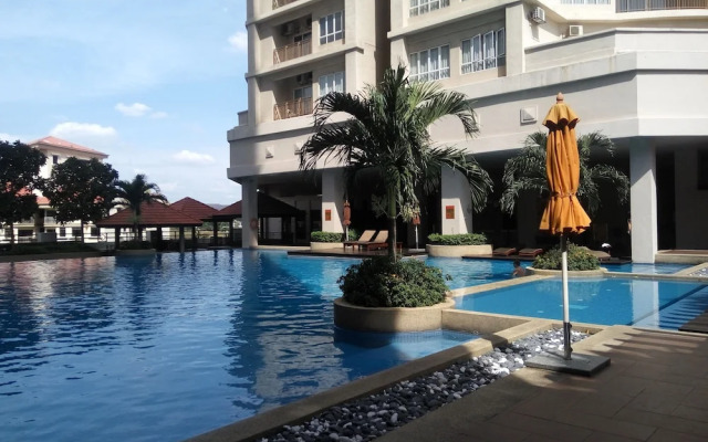 Windsor Tower Serviced Apartment