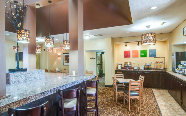 Spark by Hilton Abingdon I-81 near Fairgrounds