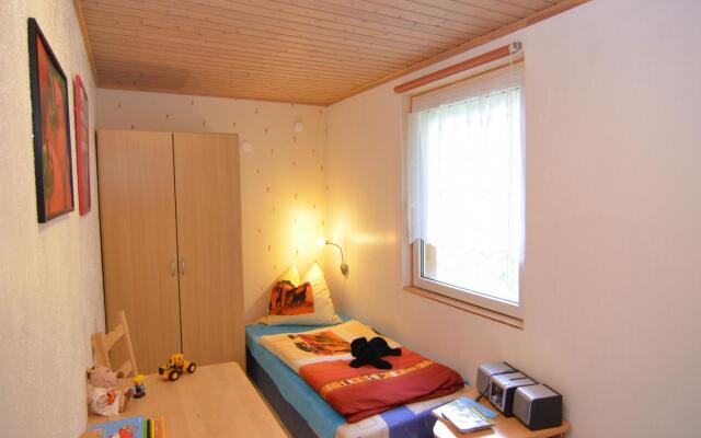 Cosy Apartment With Covered Porch