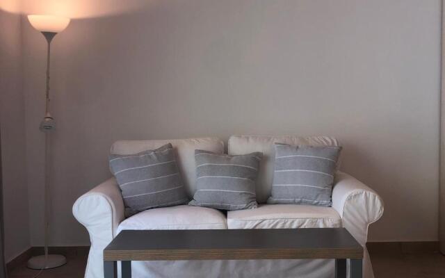 Marina Vista Luxury Studio suites Beach front