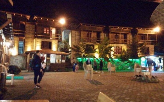 Naliya Otel Restaurant