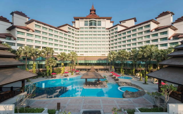 Sedona Hotel Yangon
