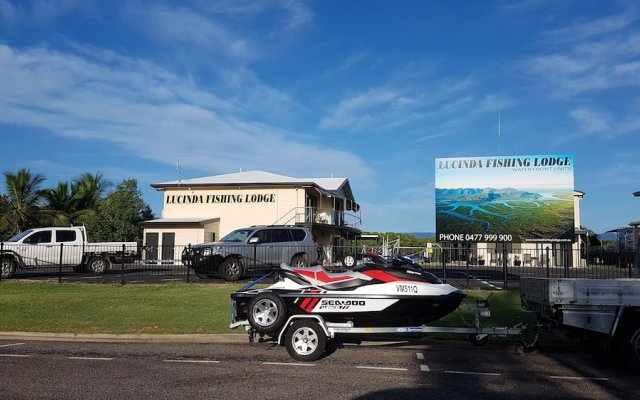 Lucinda Fishing Lodge