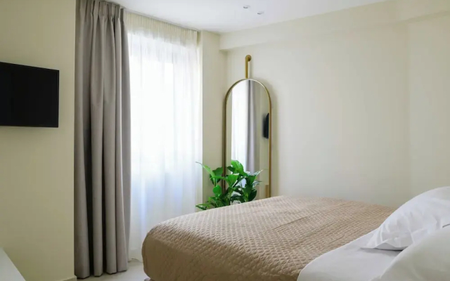 Thea Acropolis Suites & Apartments