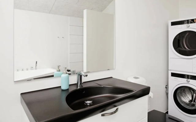 6 Person Holiday Home in Tarm