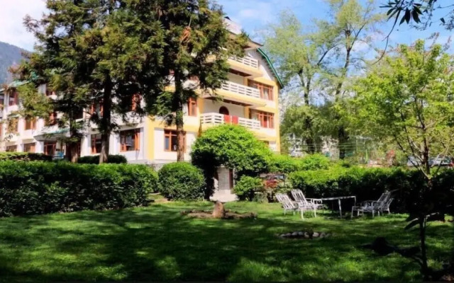 Zarim Hotel Manali