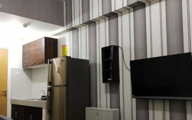 New Apartement Bale Hinggil by Prafi