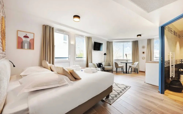 Elegant Studio With Rooftop - 2P - Vanves