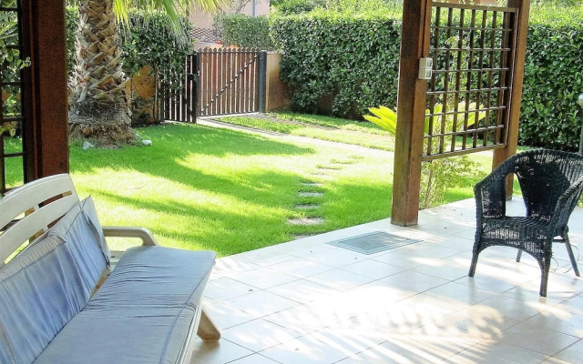 Villa Barbie Between Terracina and Sperlonga, 400 mt From Beach