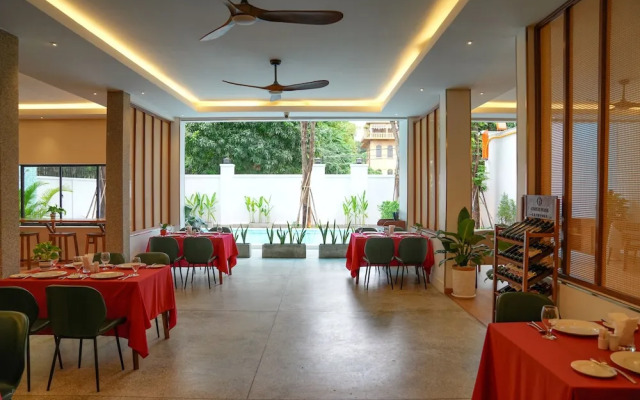Smile Boutique Hotel By EHM