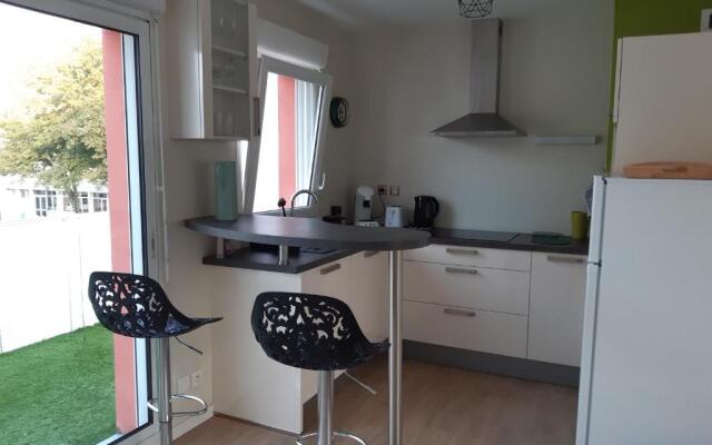 RESIDENCE APPART CENTRE VILLE LORIENT Calme Garage