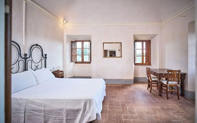 Sant'Anna in Camprena Agriturismo