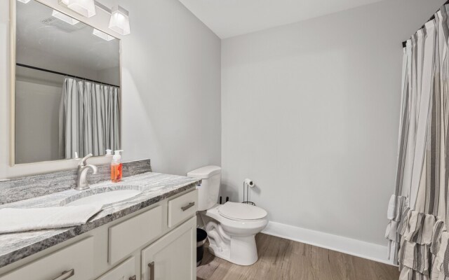 Gatlinburg Condo 2 Bedroom Condo by RedAwning