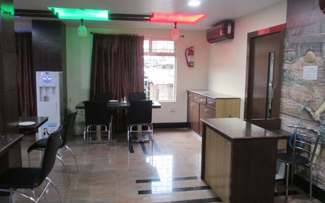 Hotel Barak Residency