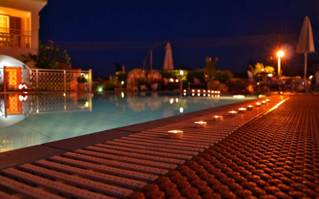 Elea Hotel