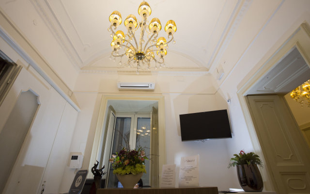 Napoli Class Luxury Rooms & Suites