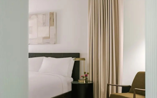 Sonder by Marriott Bonvoy The Winfield Apartments Downtown LA