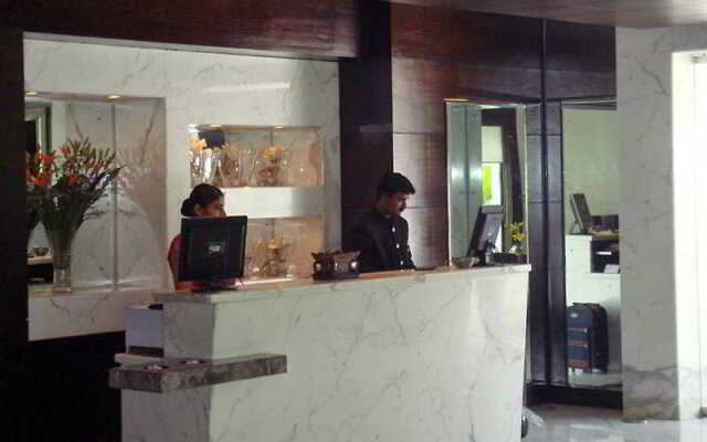 Hotel Southern Star Bangalore