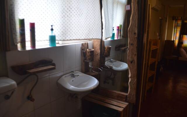 Jinja Backpackers