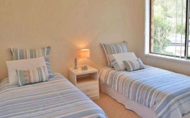 The Verandah', 9 Hanson Avenue - fantastic child friendly home – Guest Rooms – Anna Bay