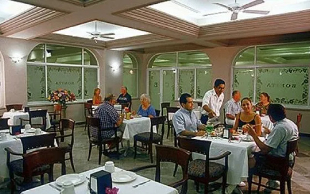 Costa Bonita Resorts