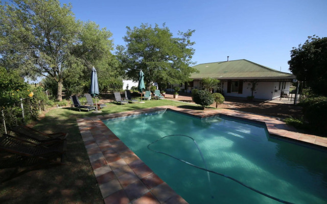 Hoopenburg Guesthouse