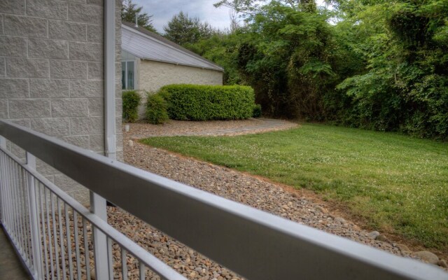 Whispering Pines 312