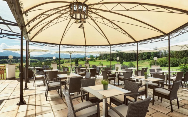 Hotel Auf der Gsteig GmbH