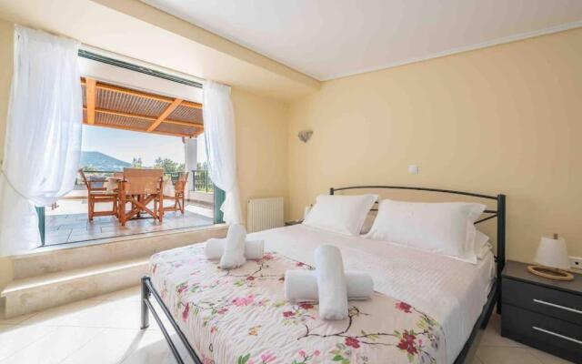 Saronis seaview 2bdr residence 500m from the beach