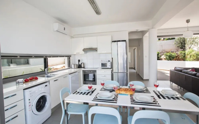 Latchi Esprit Villa Ev23