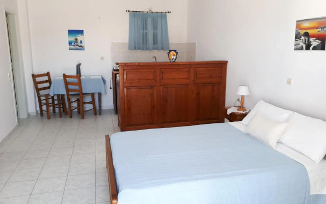 Paradisos Oia