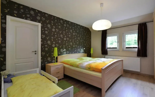 Graceful Apartment with Garden in Velmede near City Center