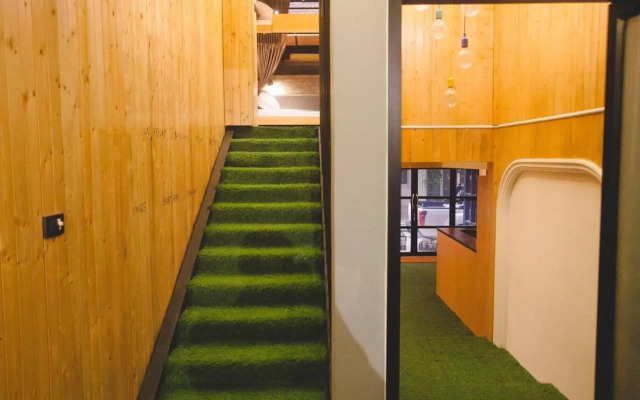 Double Five - Hostel