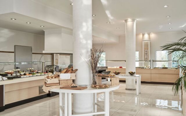 Sandy Villas Resort