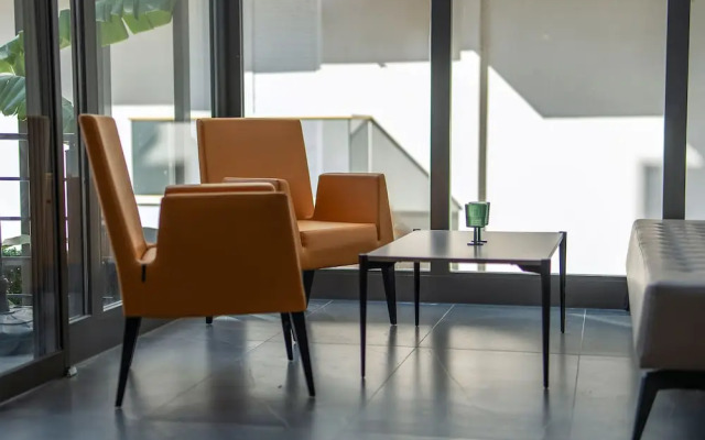 Doqu Suites Hotel
