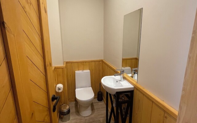 Отель Kirovi Tun