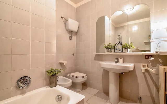 Sardinia RE - Lilium Central Flat