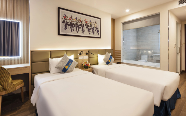 Lucky Sun Hotel – Guest Rooms – Nha Trang