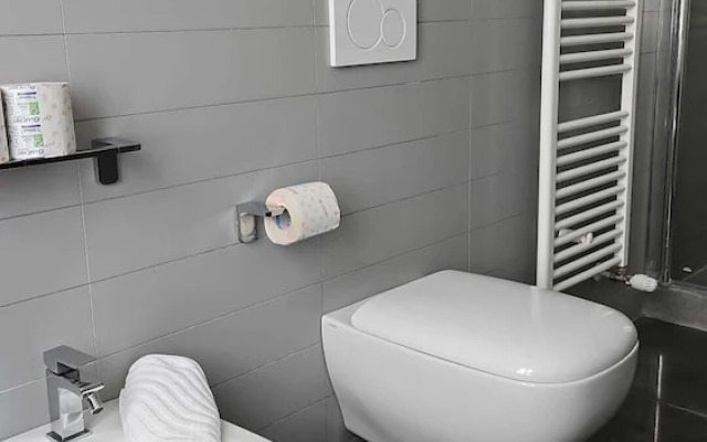 Primafila Premium Guest House