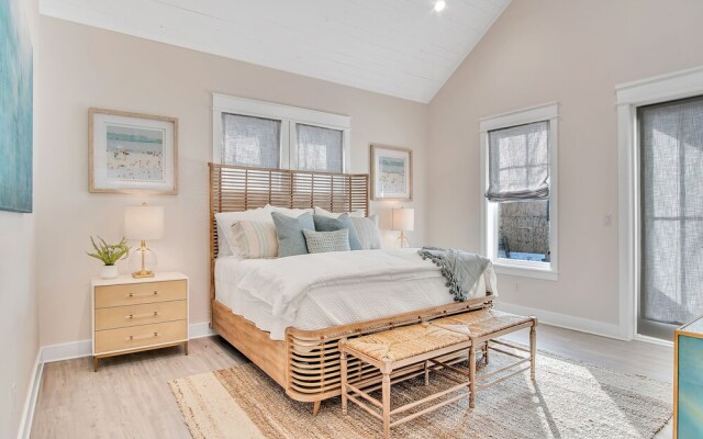 The Sandbar At Sunflower Beach