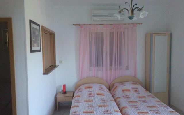 Apartments Ranko - 50m from beach