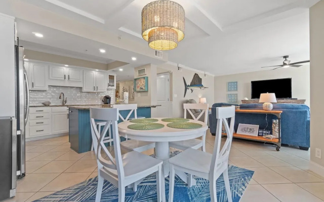 Seaspray Riverside 313