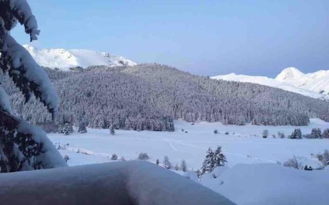 Adorable Chalet Sur le lac de Payolle