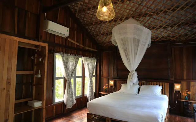 Vamxang Rustic Home