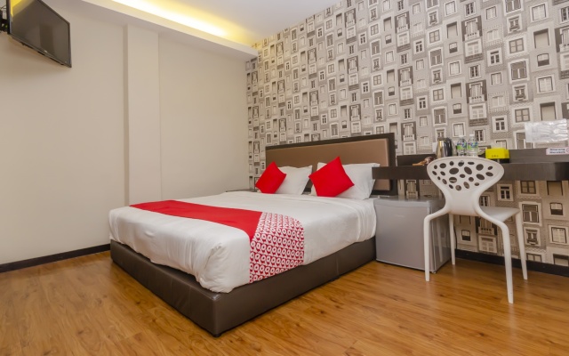 OYO 1214 Oro Hotel – Guest Rooms – Kluang