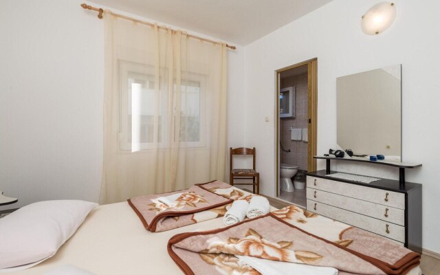 Stunning Apartment in Rab With Wifi and 2 Bedrooms