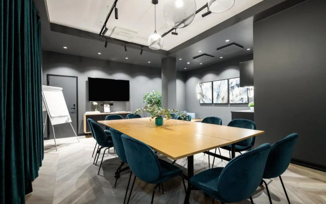 Bob W Duo Lofts
