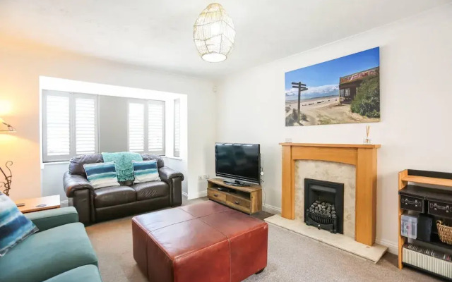 Seascape - 4 bed Home in Bracklesham Bay