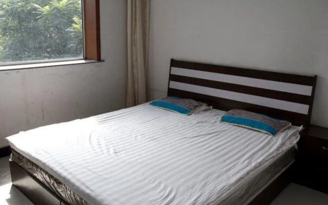 Xinzhou Yutangchun Hotel